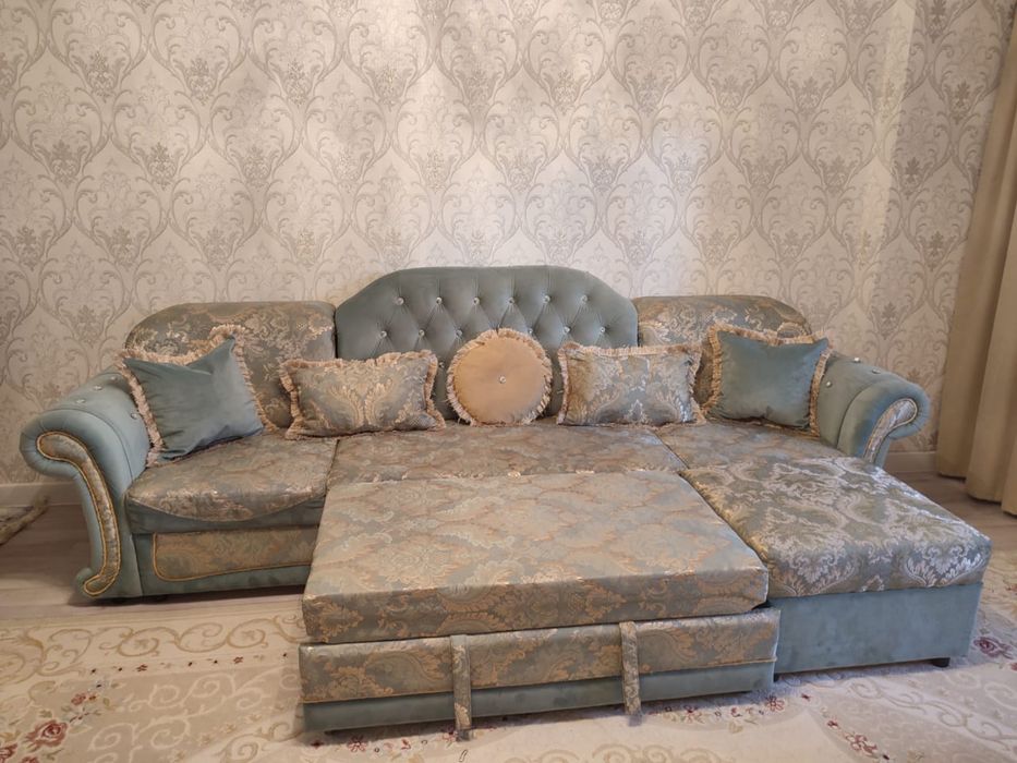 Диван в гостиную