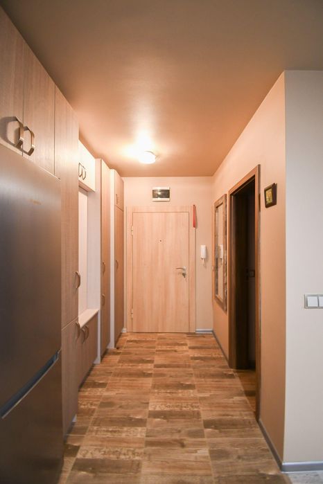 Дава се под наем Двустаен апартамент в София, Студентски град - 72 кв.м за 700 € - Снимка #8