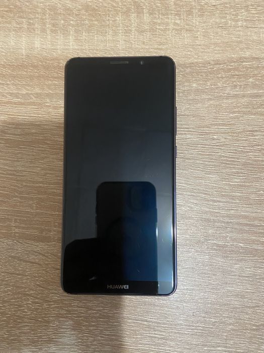 Huawei Mate 10 Pro. Перфектно работещ.