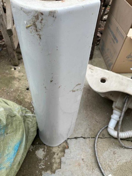 Раковина со смесителем