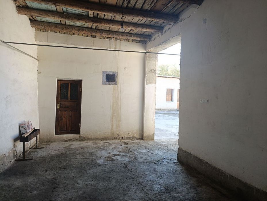 Под гостиной, эски шахарда тезда сотилади