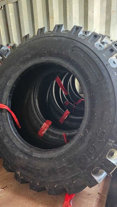 Шины Tiron 9.00-20, 10.00-20, 12-16.5 для экскаваторов