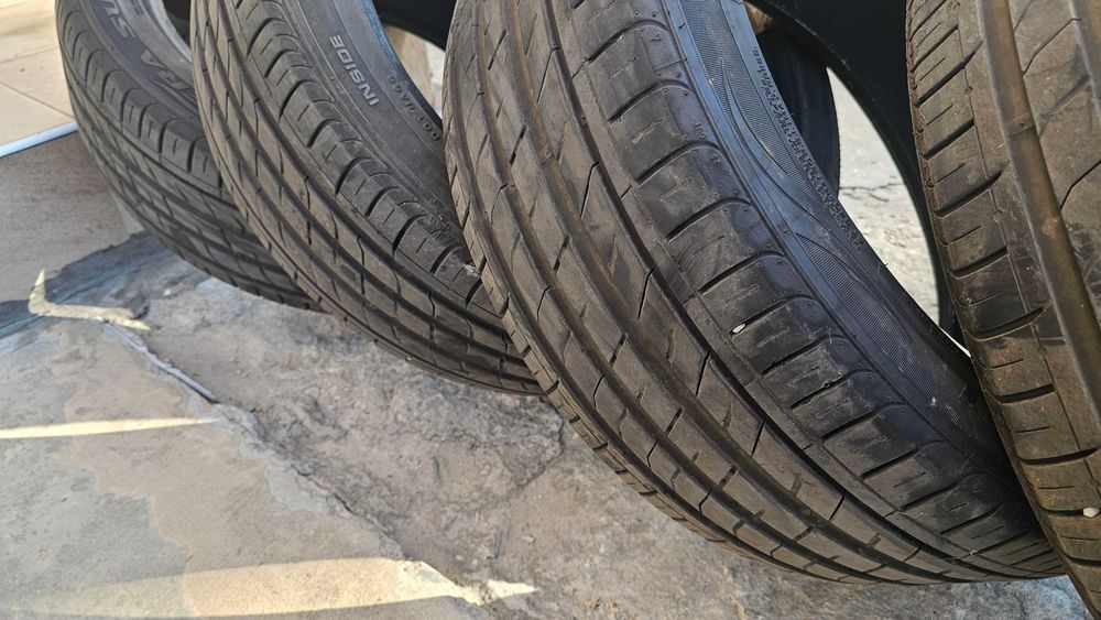 Летни гуми 245/45/19 в много добро състояние
