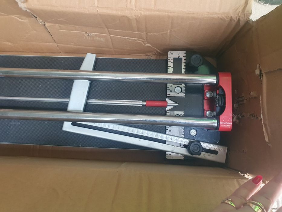 Машина за рязане на плочки