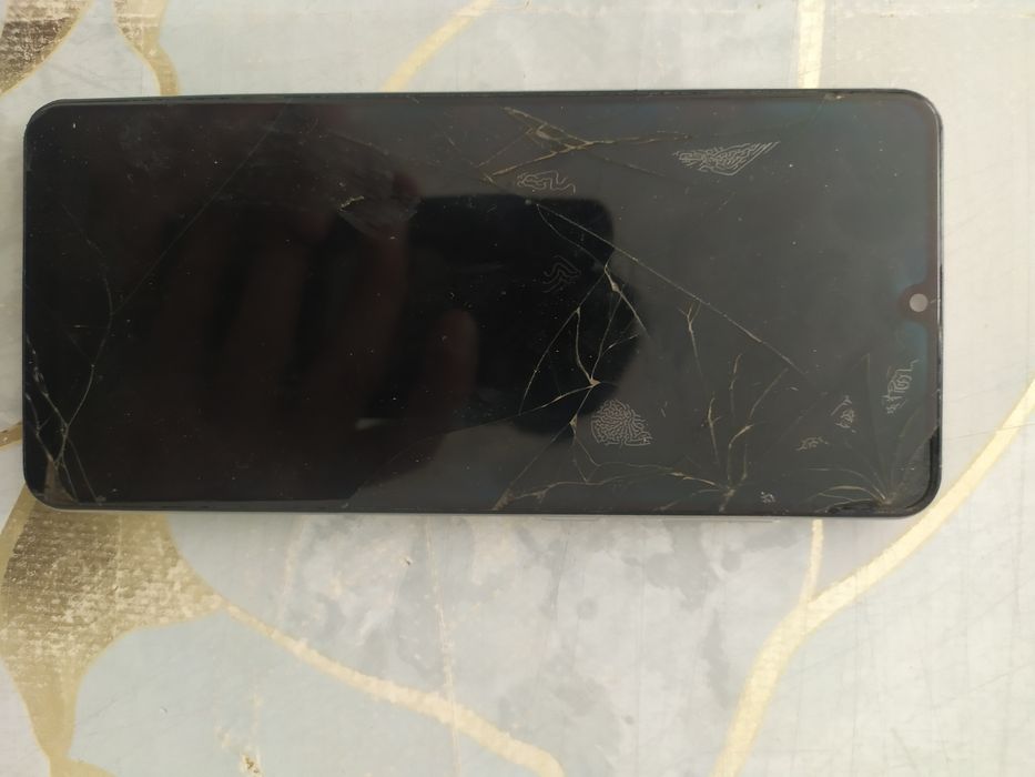 Продам смартфон бу