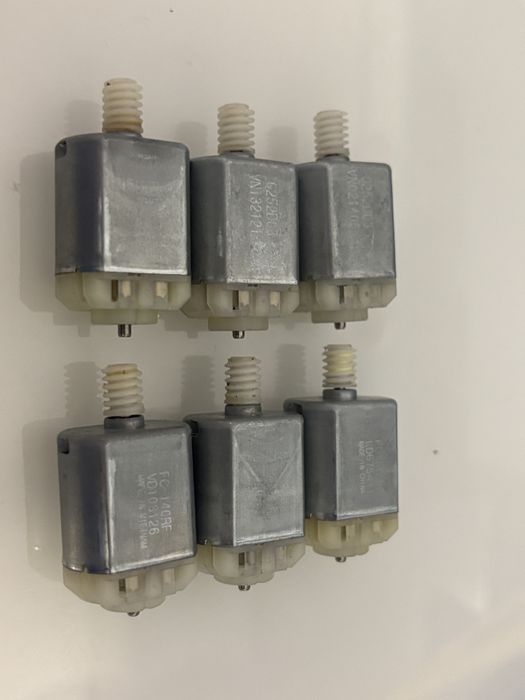 Мототорче FC-140RF за странични огледала БМВ Х5 Х6 Е70 Е71