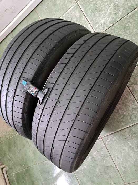 2 anvelope 235/50 R19 Michelin