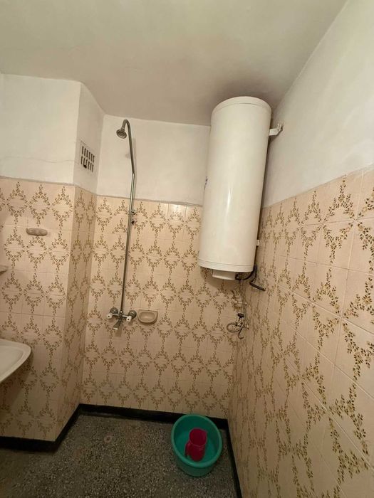 Тристаен апартамент в кв.Изток