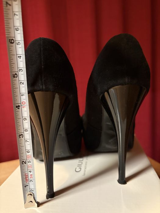 Pantofi negri piele intoarsa mas 35