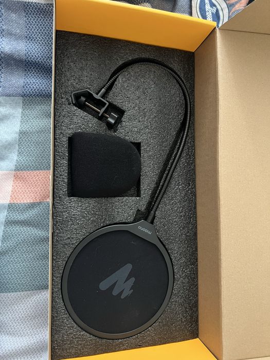 Продаю микрофон от Maono