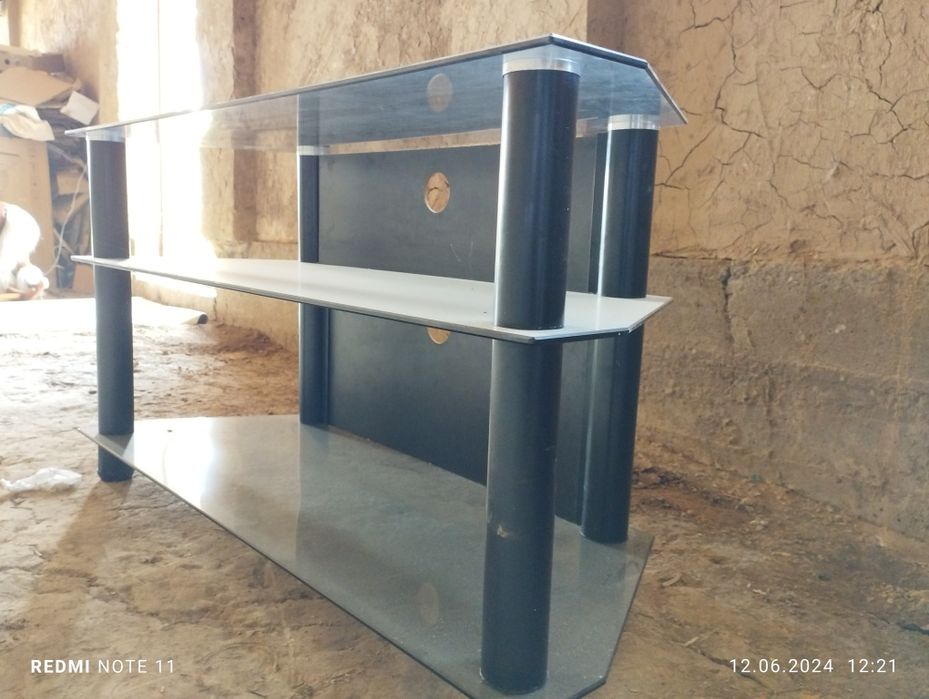 Подставка под телевизор