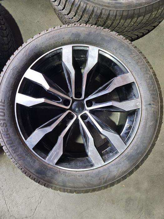 Джанти с гуми за Vw Touareg 5x112 285/45/20 Bridgestone