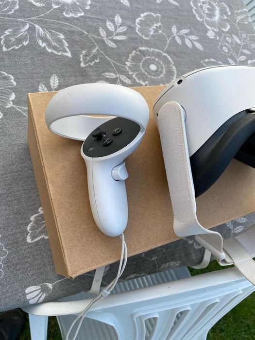 Vr очила Meta Quest 2