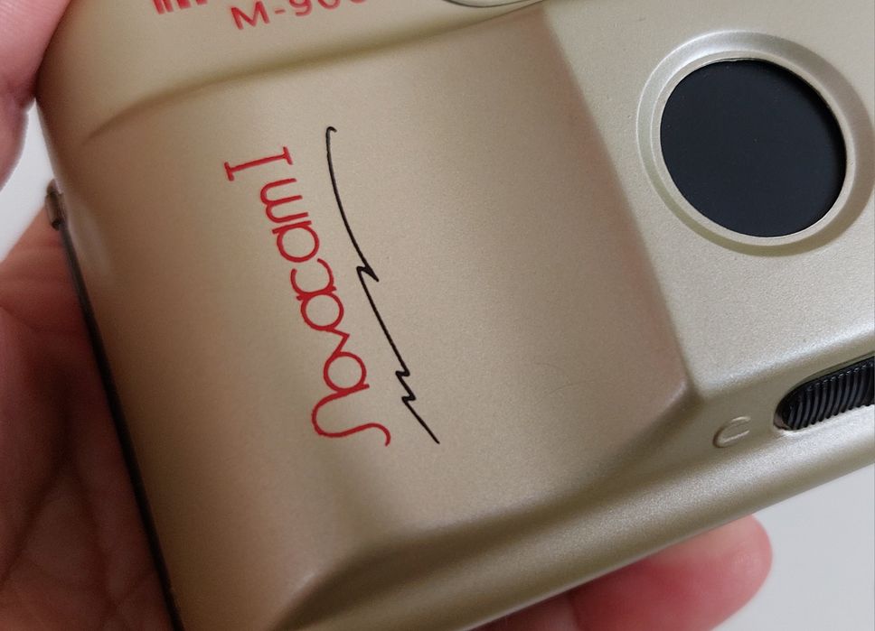 Пленочный фотоаппарат