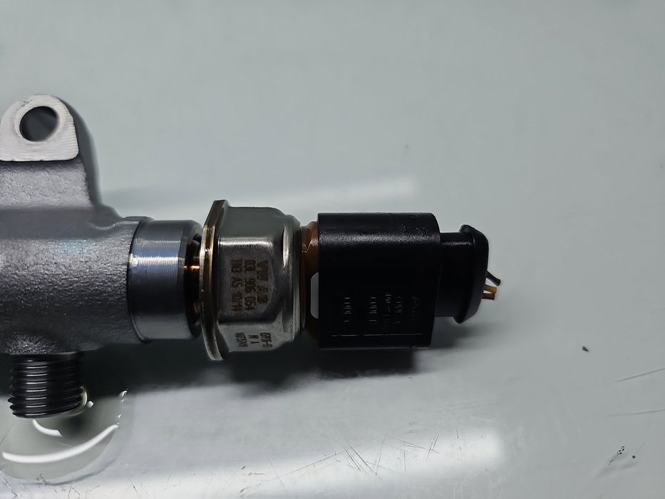 Rampa injectoare AUDI A4 (8K2, B8.5) [Fabr 2008-2015] 03L130089Q 2.0 T