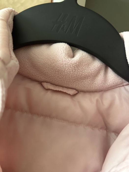 Продам куртку осеннюю для девочки