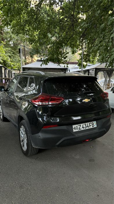 Tracker 2 ltz rangi qora gbo