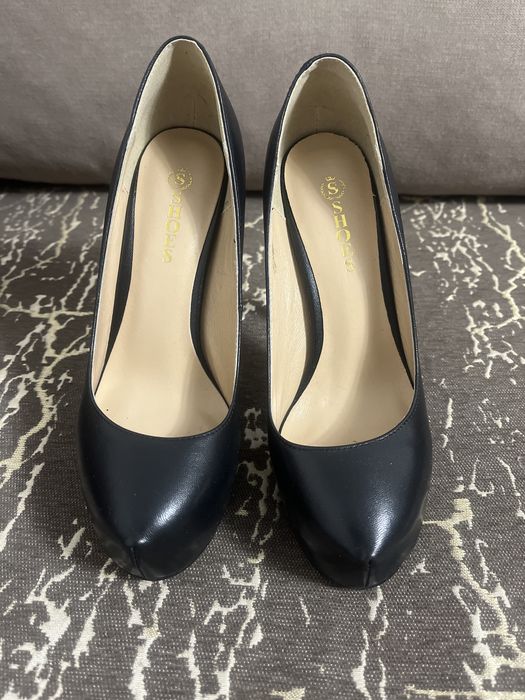 Туфли 35 размер.