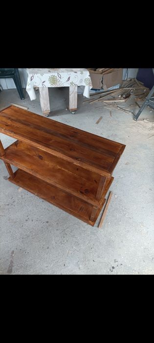 Етажерка за обувки