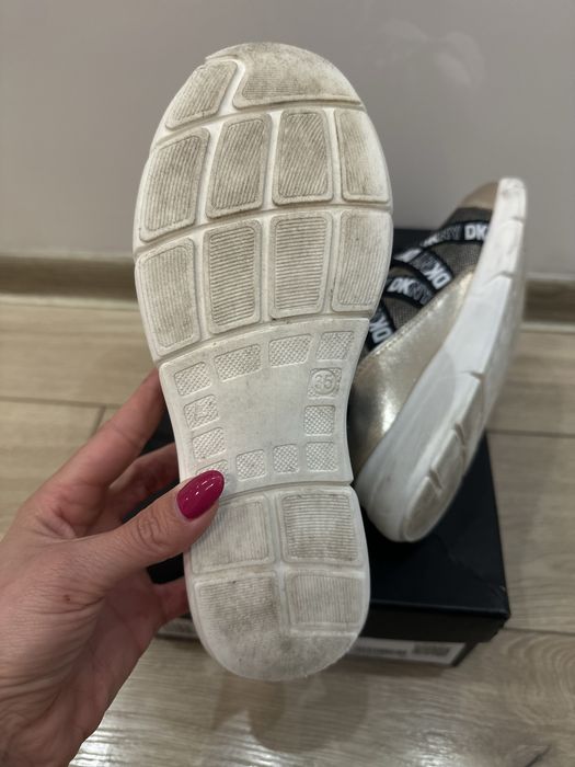 Маратонки/сникърси DKNY