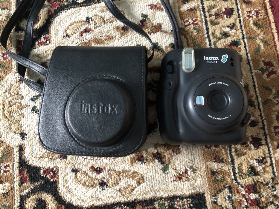 Фотоаппарат Instax mini 11