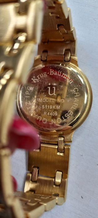 Дамски  часовник