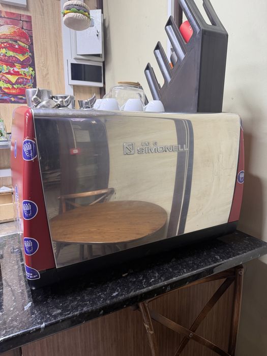 Кофе машина Nuova Simonelli