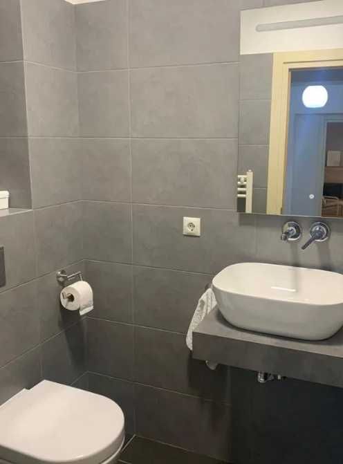 Дава се под наем Двустаен апартамент в Бургас, Славейков - 45 кв.м за 188.7 € - Снимка #1