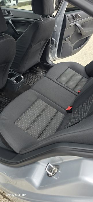 Vând Skoda octavia 2