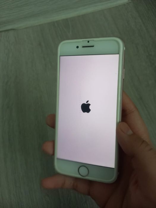 Iphone 7 хороший состояние