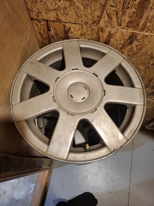 Диски оригинал Volkswagen R15 5*112