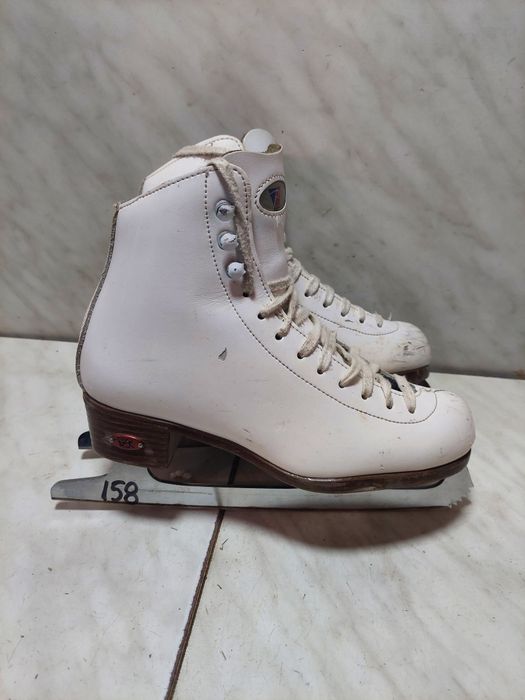 Patine gheata 158 patinaj artistic Riedell marime 35 ( 22,5 cm)
