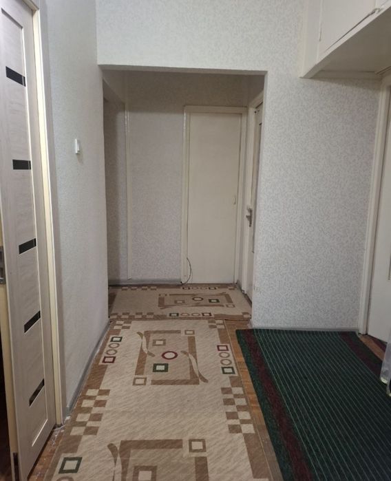 Ахмад Югнакий 3/3/5 Продается Квартира Улутшенка!