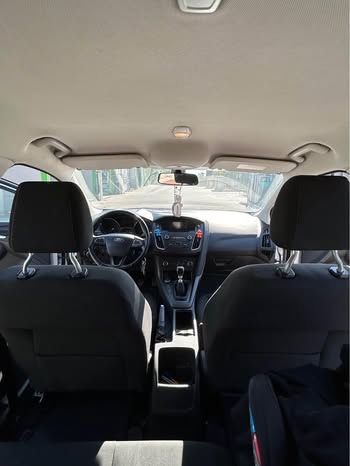 FORD Focus 2015 — imagine 5