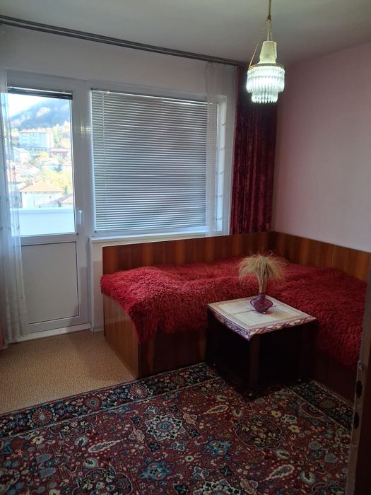 Продава се Тристаен апартамент в Габрово, Център - 98 кв.м за 1327 €/кв.м - Снимка #1