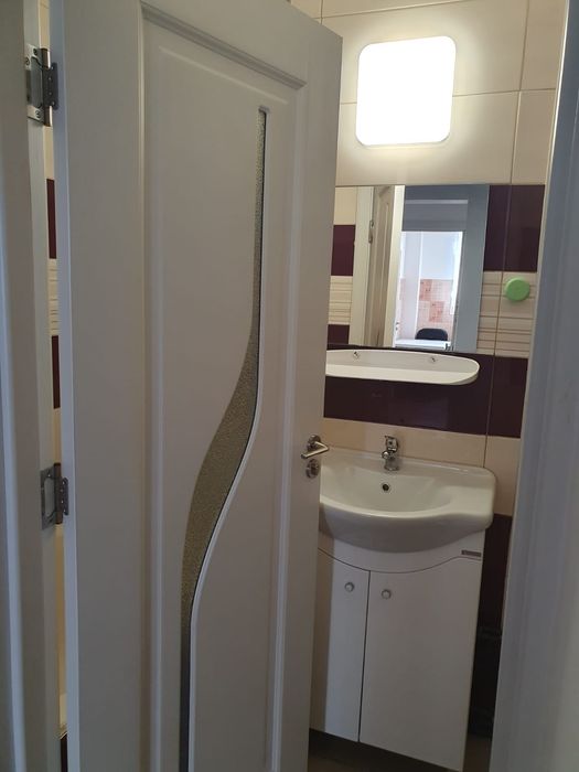 Apartament 2 camere de închiriat-Calea Romanilor