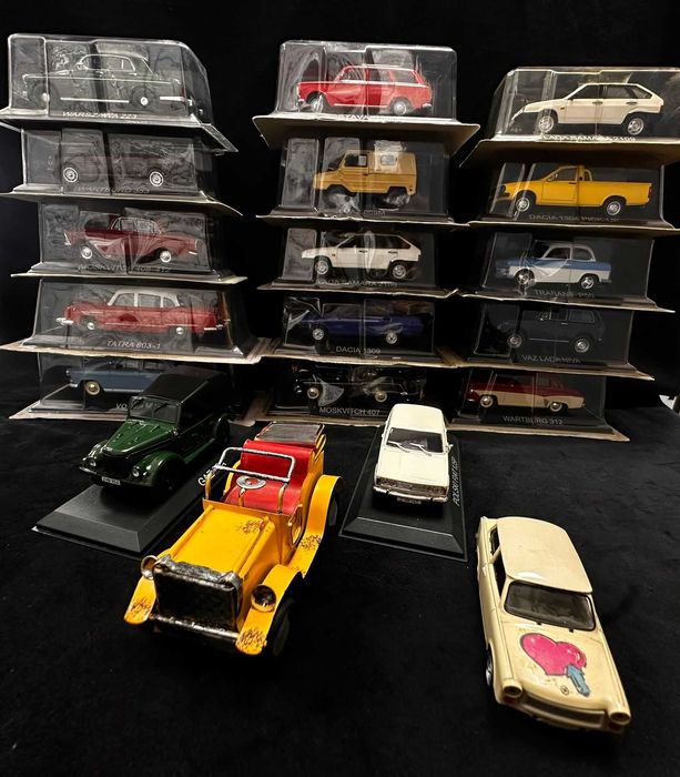 Colectie de 19 machete auto