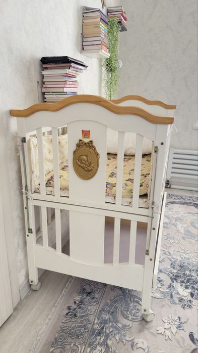 Kravat, karavot divan
