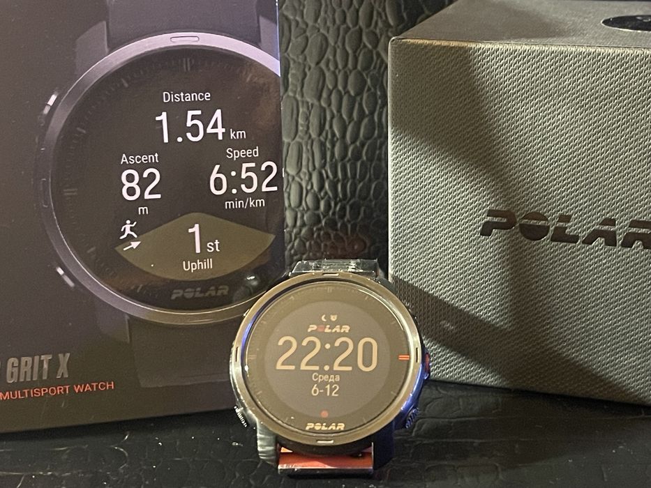 Продам спортивные часы Polar Grit X