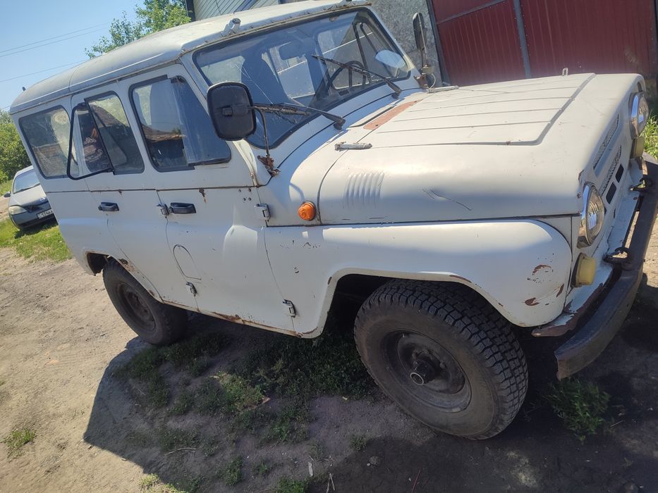 Продам УАЗ 31519 по ЗАПЧАСТЯМ
