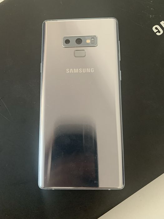 Телефон в идеальном состояний