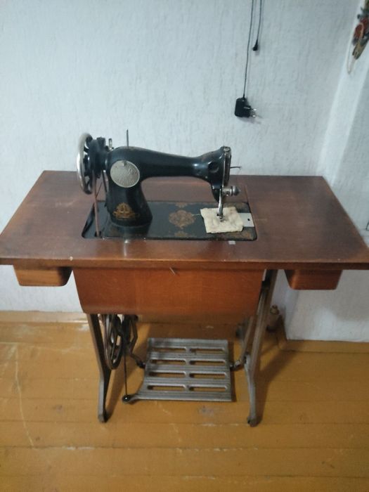 Шевна машина стара