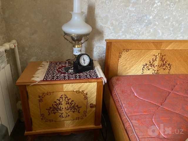 Мебель для спальни, Румыния, дерево орех