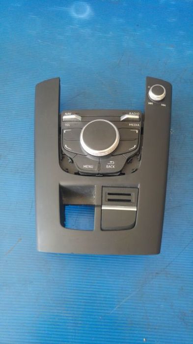 panou comanda navigator radio audi a3 8v