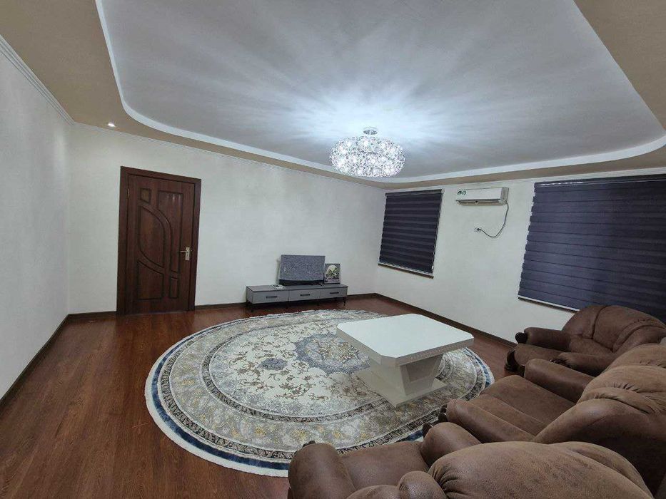 5 Продаётся квартира 3хком, ориентир Аэропорт