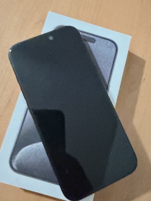 Vand telefon Iphone 15 PRO