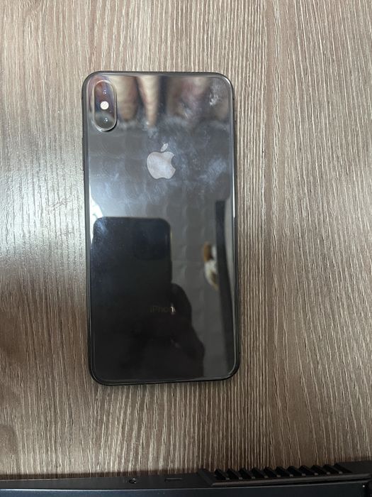 Продам iphone xs max