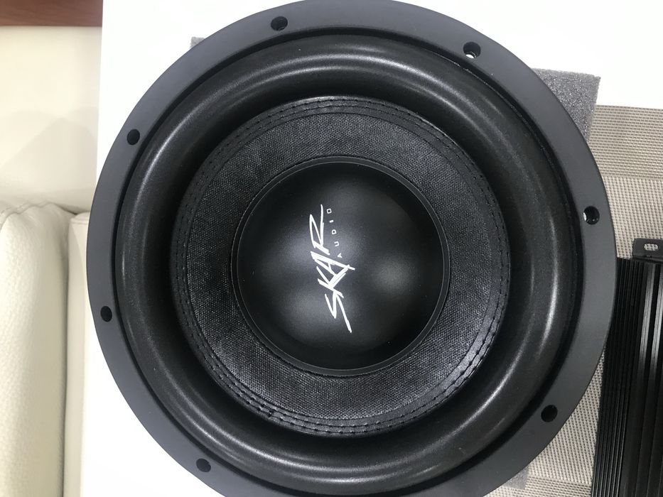 2 başi , 2 inalte , amplificor + cabluri import SUA , Marca Skar