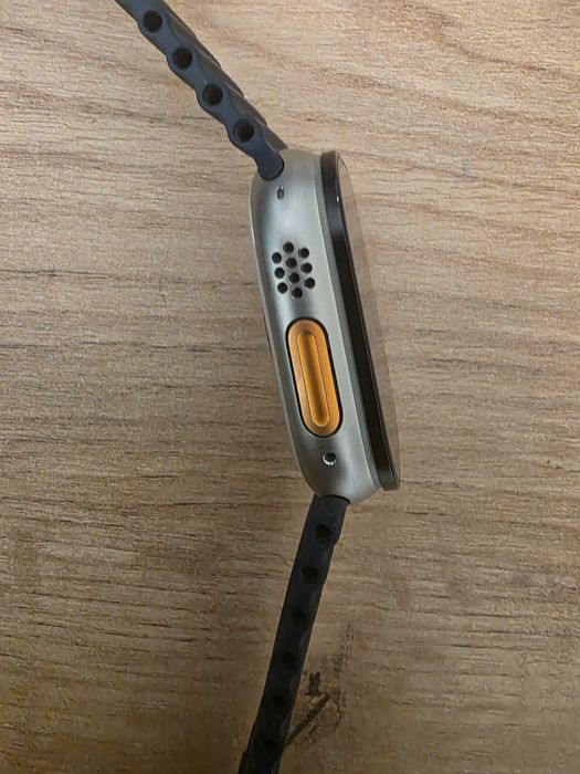 Apple Watch Ultra 2 - 49 mm