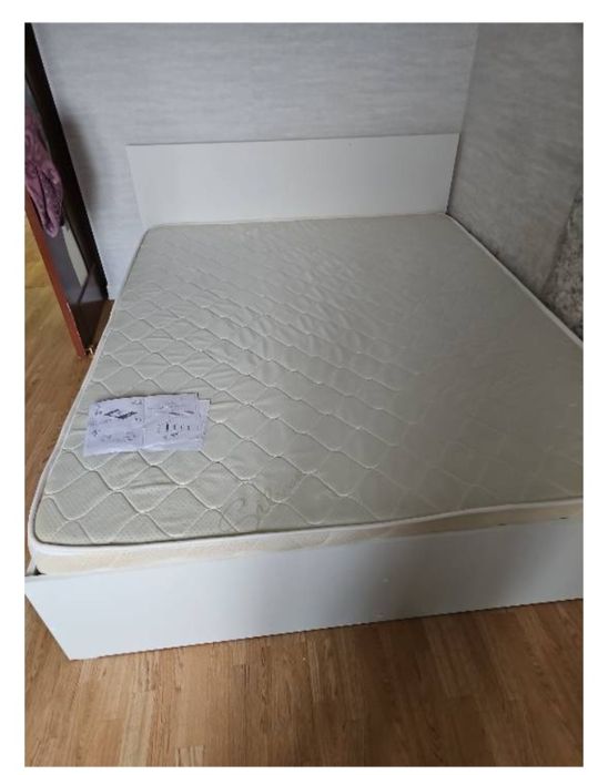 Кровать двуспальная